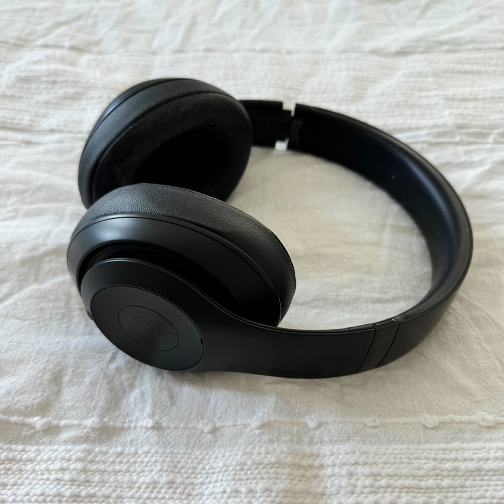 Beats Studio 3